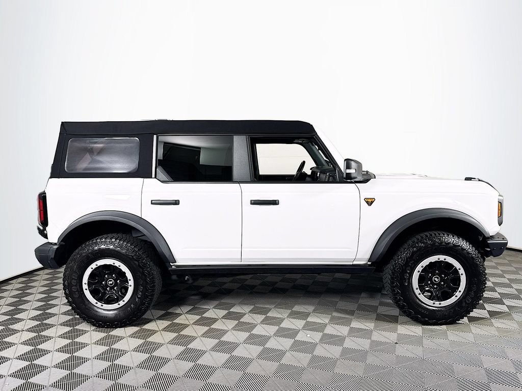 Used 2024 Ford Bronco Badlands AWD/4WD image 8