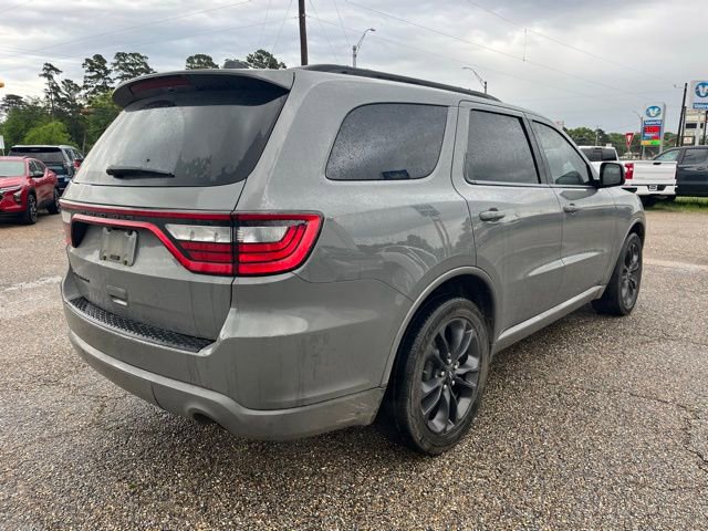 Used 2023 Dodge Durango SXT w/ SXT Blacktop Group image 4