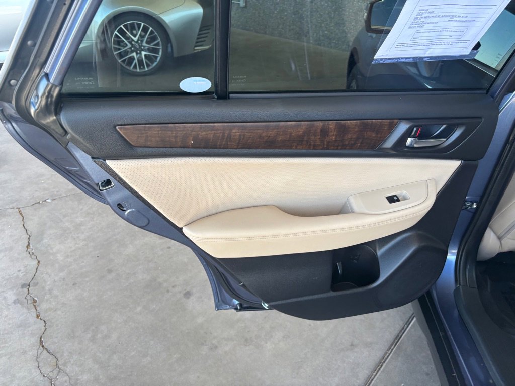 Used 2016 Subaru Outback 2.5i Limited AWD/4WD image 19