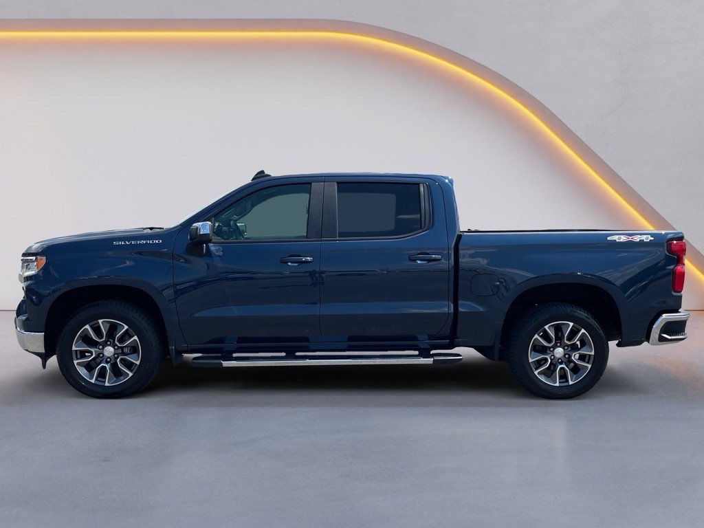 Used 2022 Chevrolet Silverado 1500 LT image 4