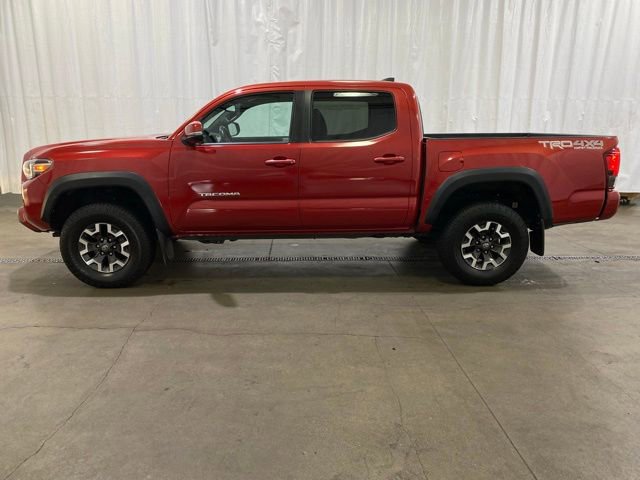 Certified 2018 Toyota Tacoma TRD Off-Road w/ Technology Package image 6