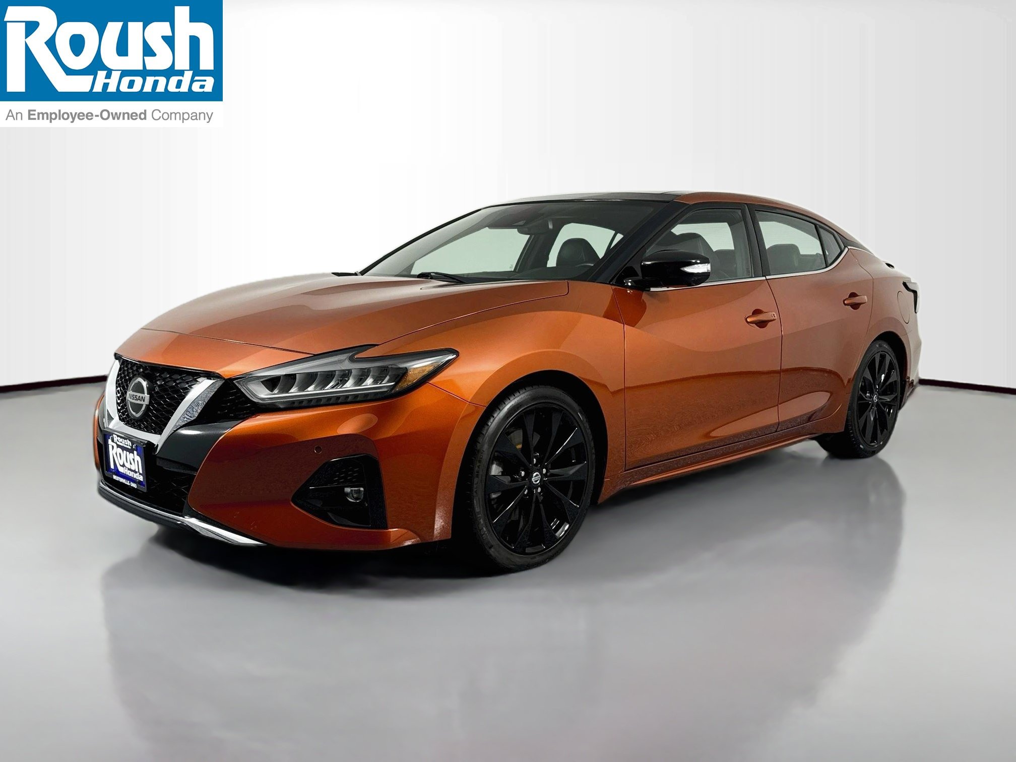 Used 2020 Nissan Maxima SR w/ Sport Mat Group FWD image 1