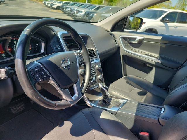 Used 2015 Volvo XC60 T5 Premier image 12