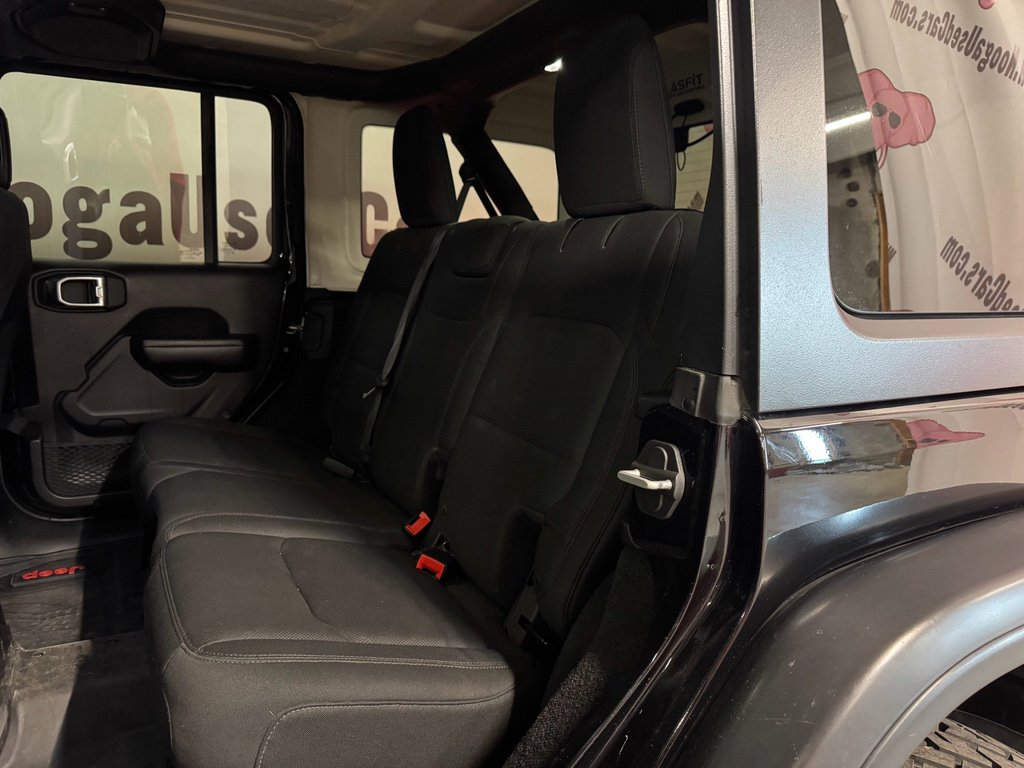 Used 2018 Jeep Wrangler Unlimited Sport S image 21