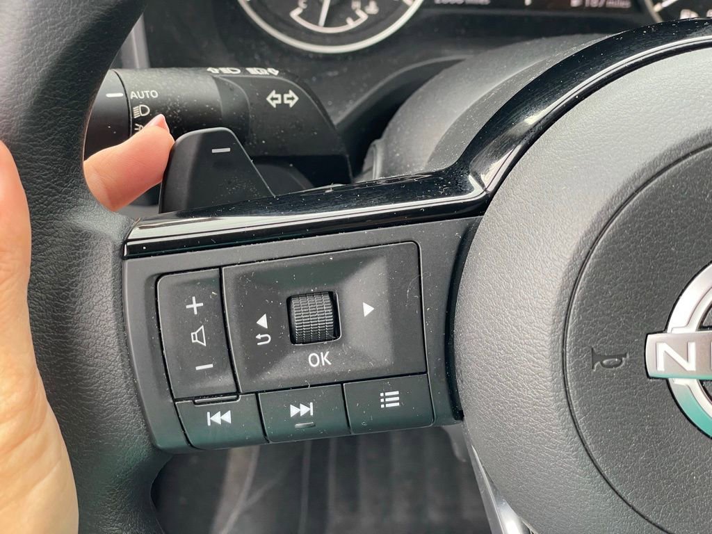 Certified 2023 Nissan Rogue SV AWD/4WD image 14