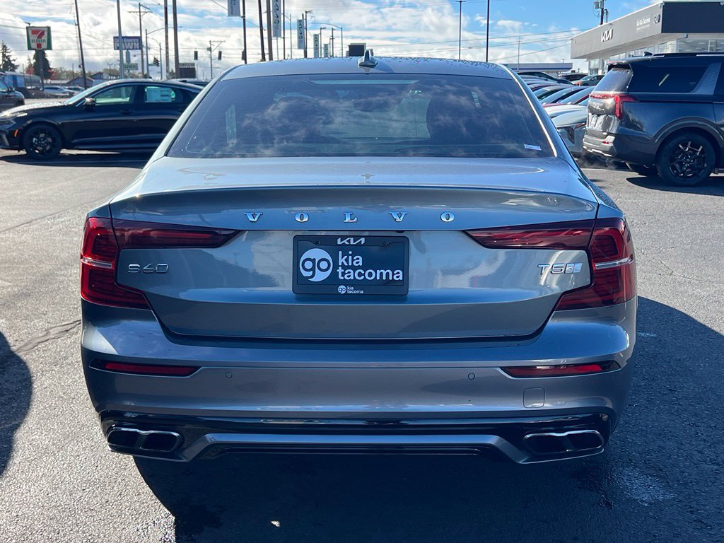 Used 2019 Volvo S60 T5 R-Design FWD image 10