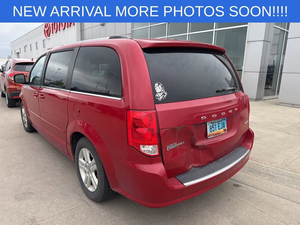 Used 2012 Dodge Grand Caravan Crew w/ Crew Value Pkg FWD image 3