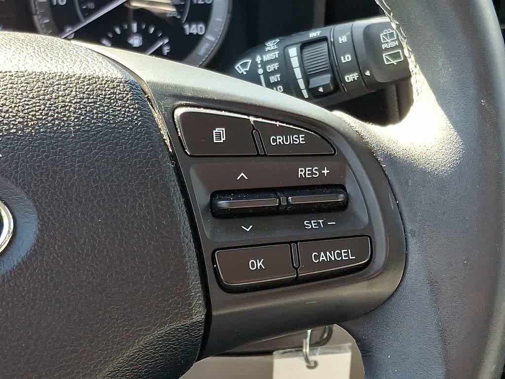 Used 2021 Hyundai Venue SEL FWD image 22