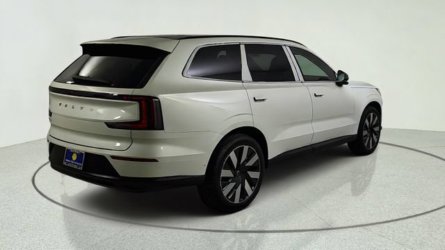 New 2026 Volvo EX90 Plus AWD/4WD image 7