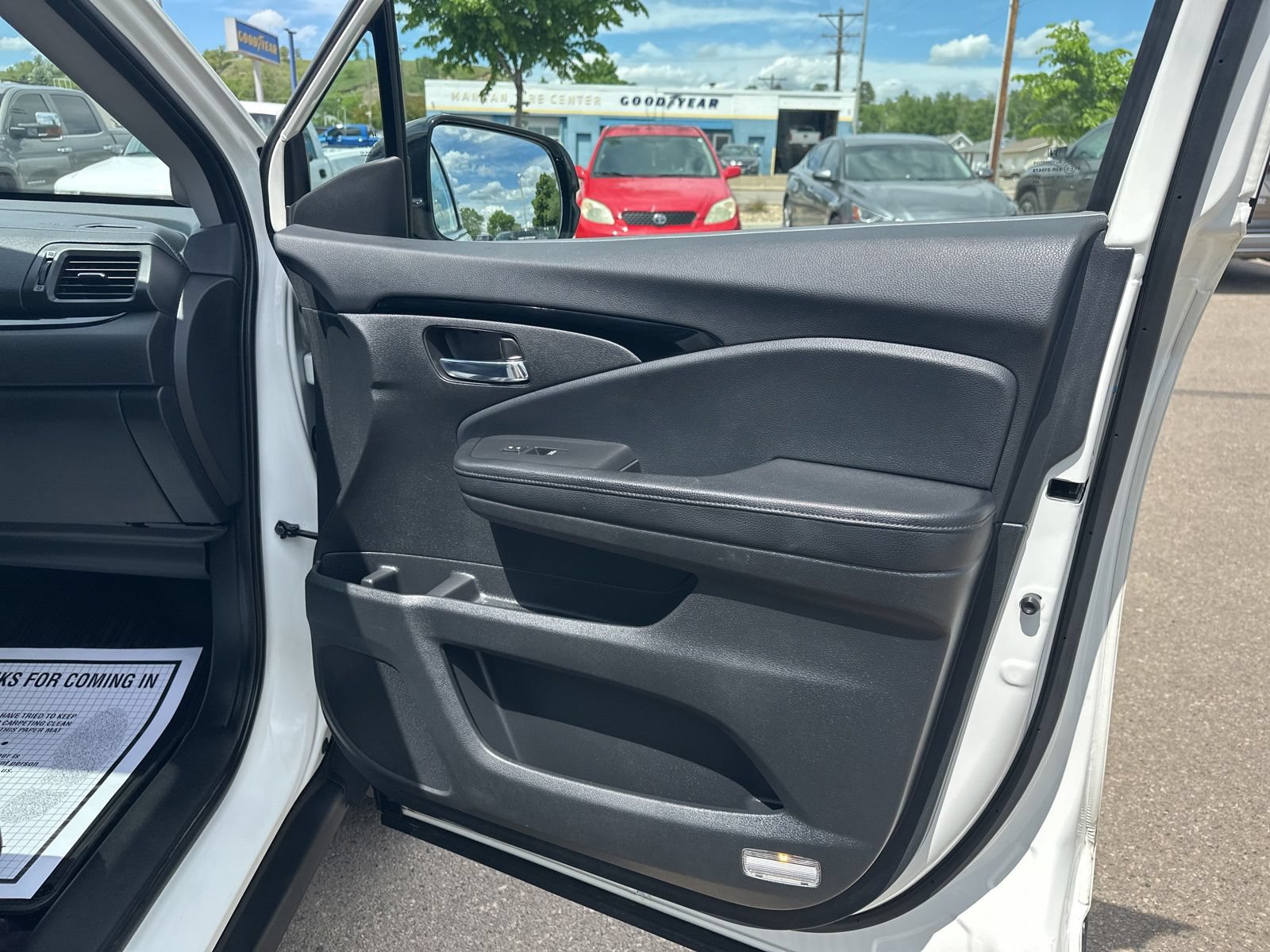 Used 2018 Honda Pilot Touring image 47