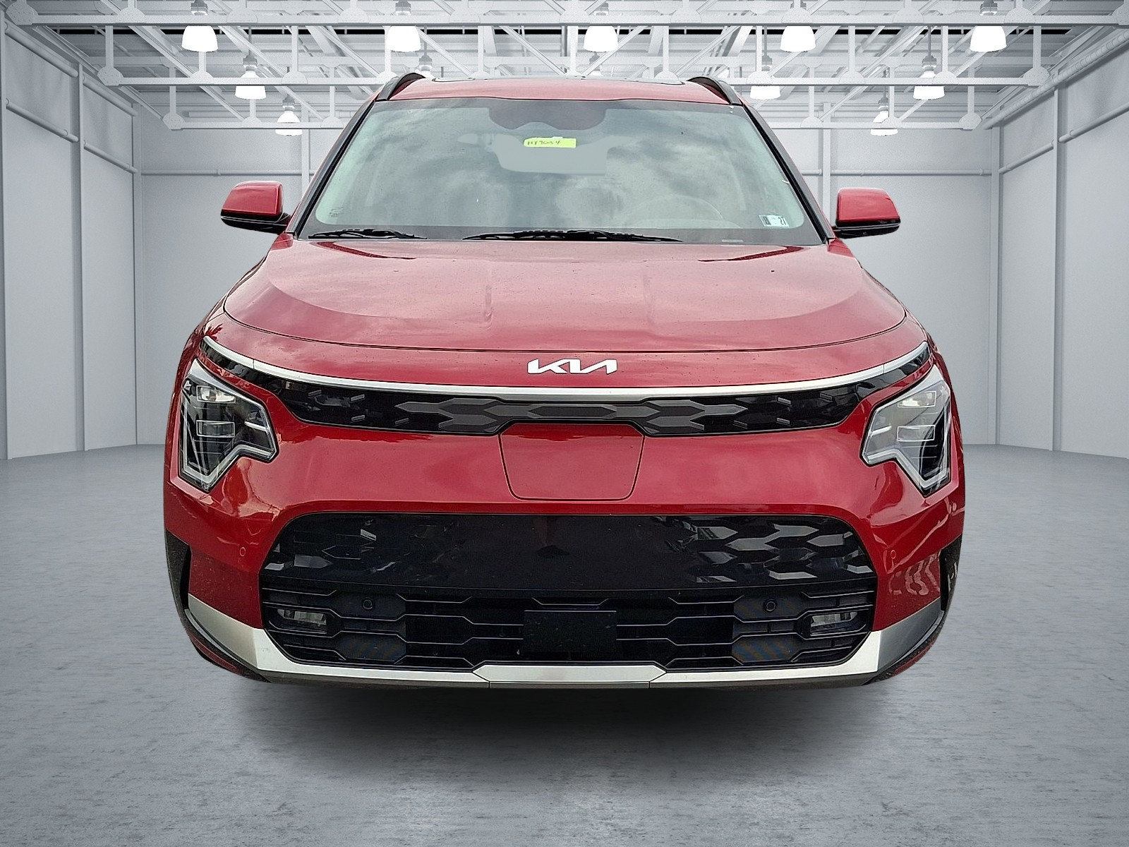 Used 2023 Kia Niro Wave w/ Wave Preserve Package FWD video 2