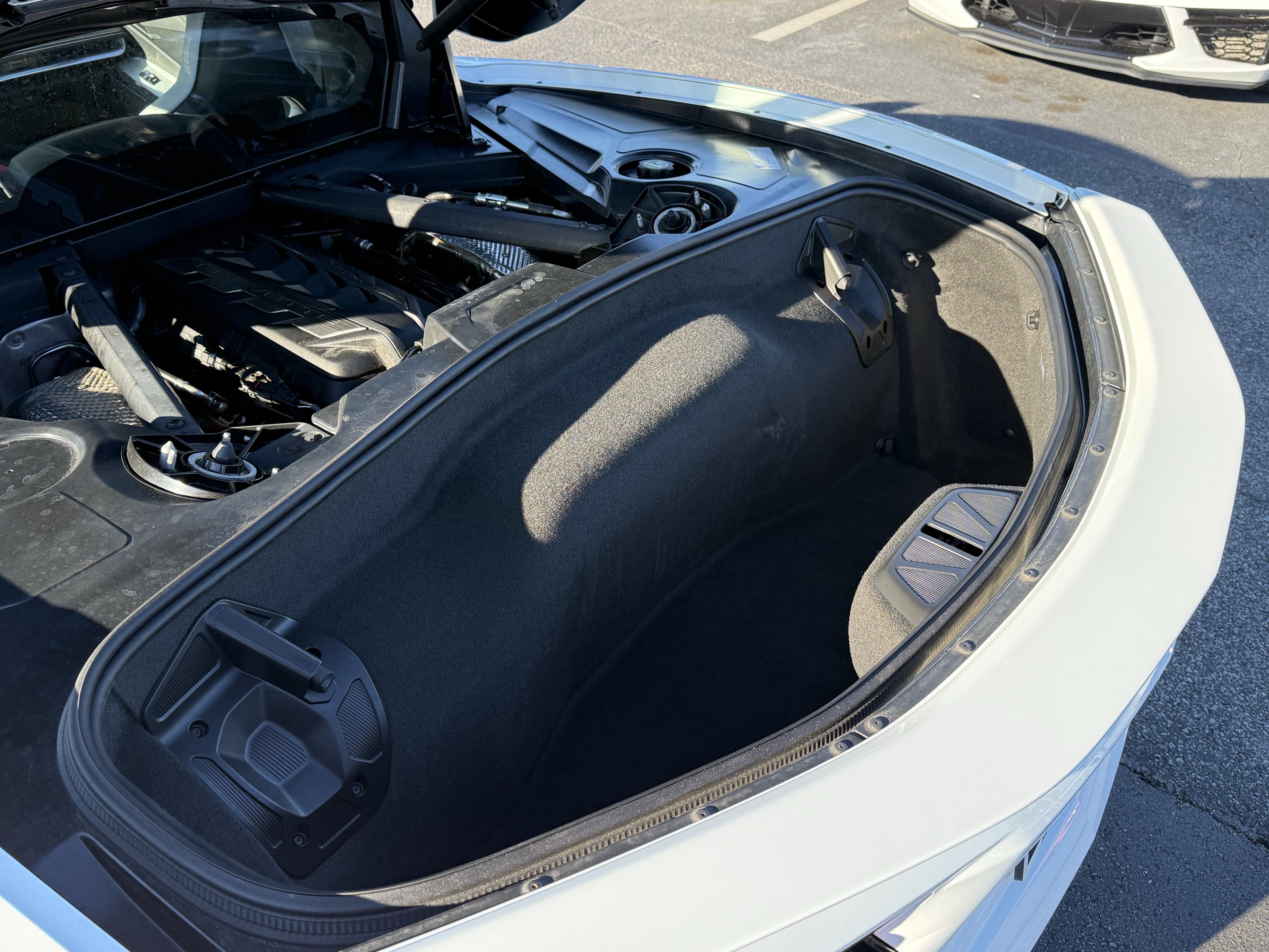 Used 2025 Chevrolet Corvette Stingray Coupe w/ Battery Protection Package RWD image 32
