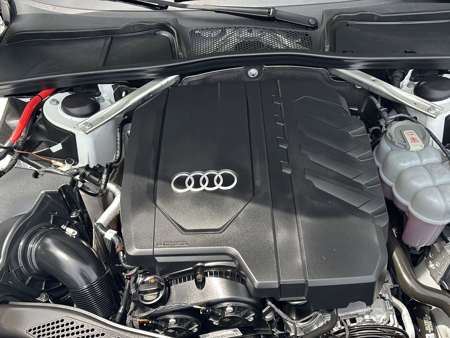 Used 2024 Audi A4 2.0T Premium Plus AWD/4WD image 39