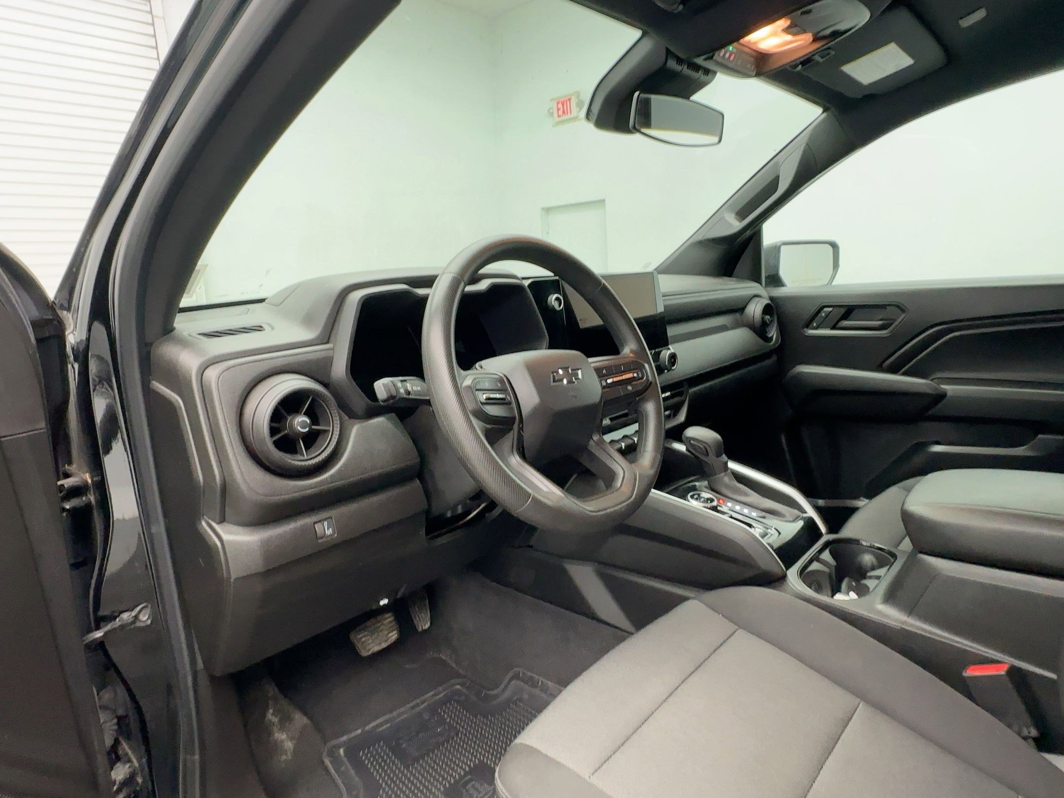 Certified 2023 Chevrolet Colorado Trail Boss image 4