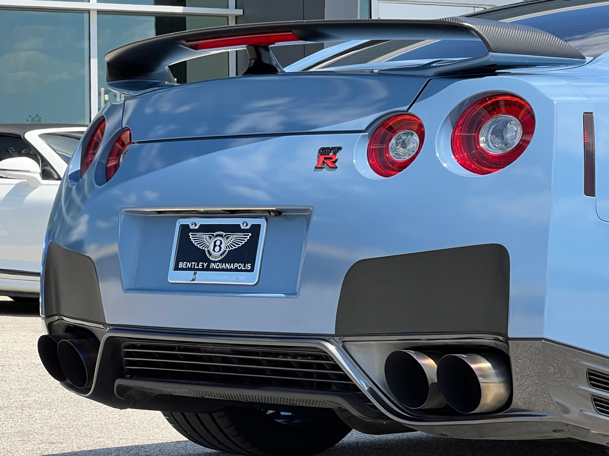 Used 2016 Nissan GT-R Black Edition AWD/4WD image 13
