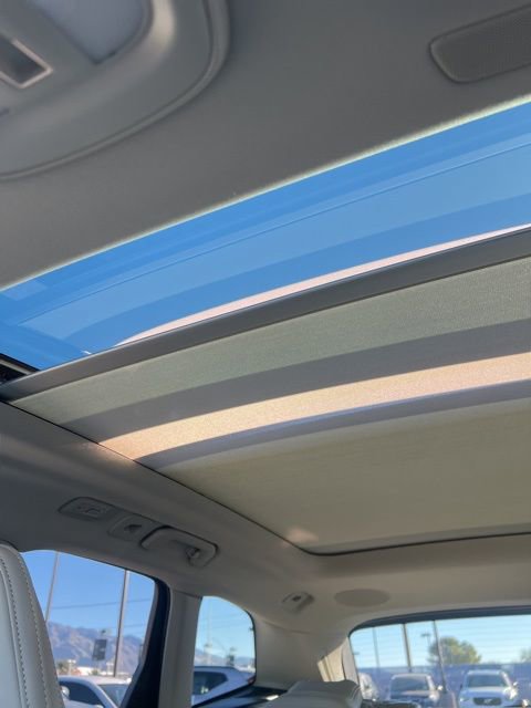 New 2026 Volvo XC60 B5 Ultra w/ Climate Package PRO image 16