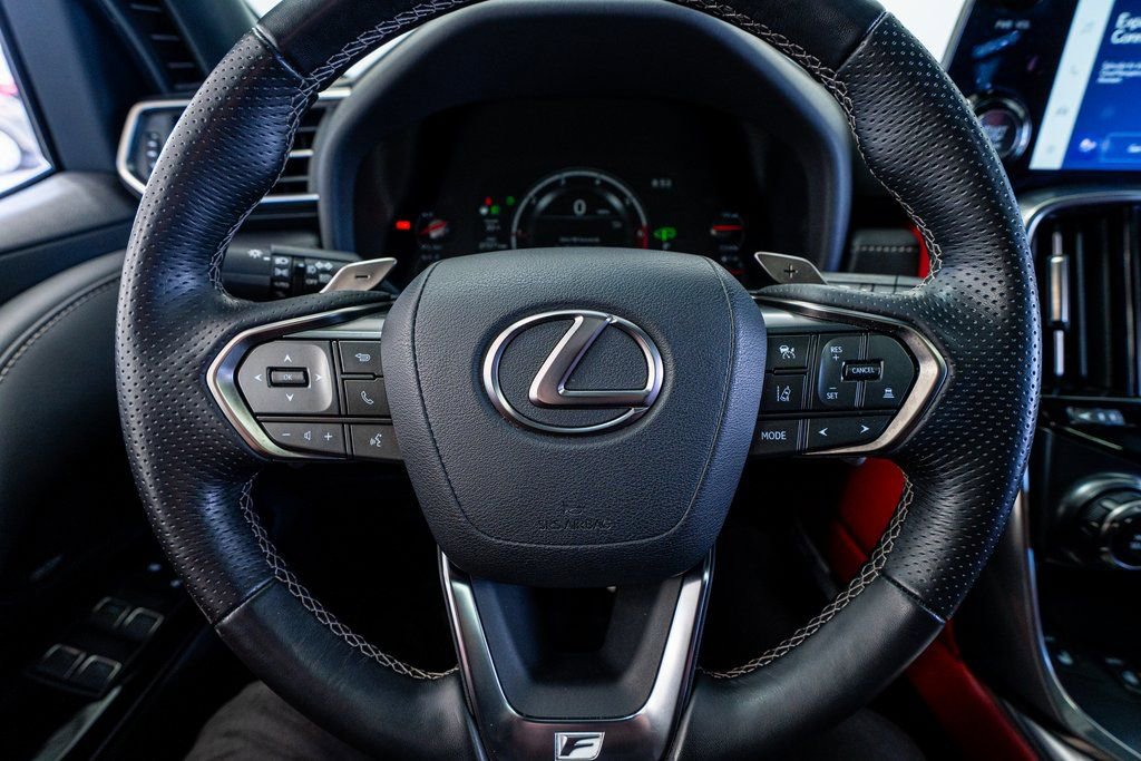 Used 2024 Lexus LX 600 F Sport image 41