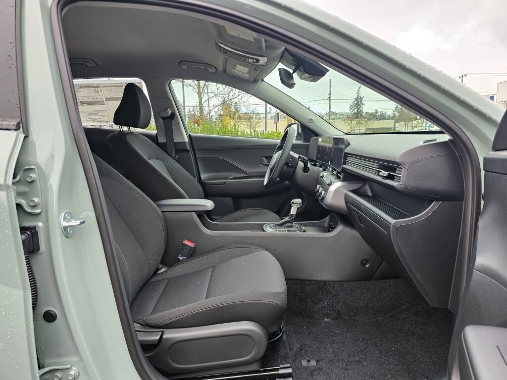 New 2026 Hyundai Kona SE image 10