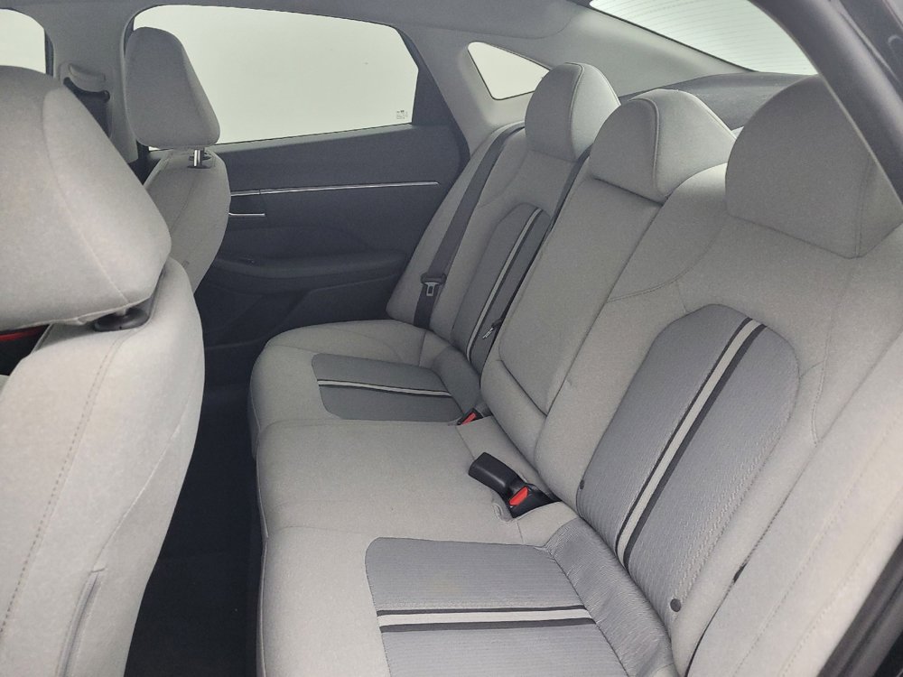 Used 2021 Hyundai Sonata SEL w/ Cargo Package image 18