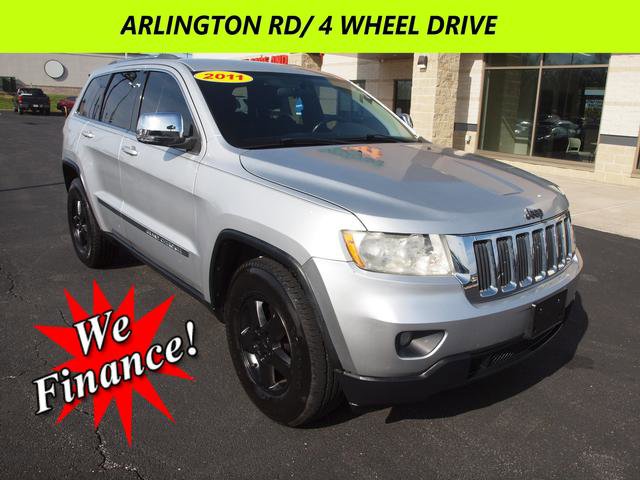 Used 2011 Jeep Grand Cherokee Laredo AWD/4WD image 1