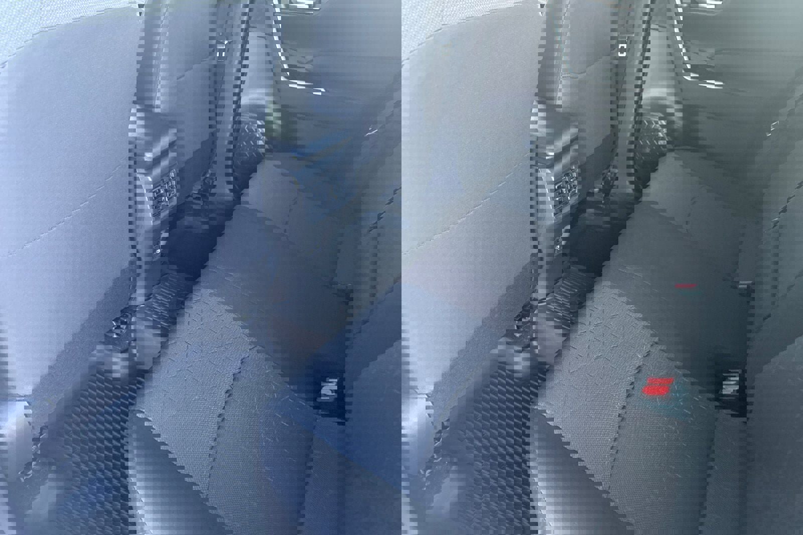 New 2025 Toyota RAV4 XLE image 14