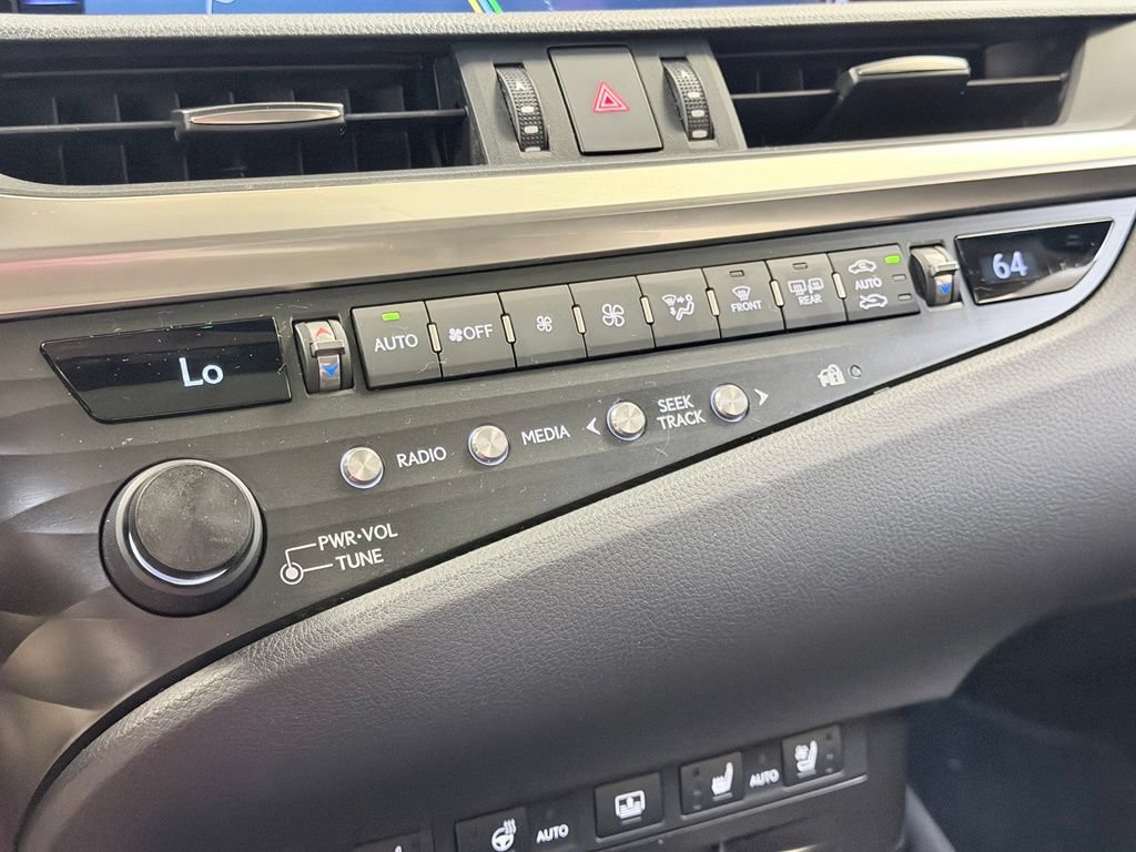 Used 2019 Lexus ES 350 w/ Accessory Package 2 FWD image 53