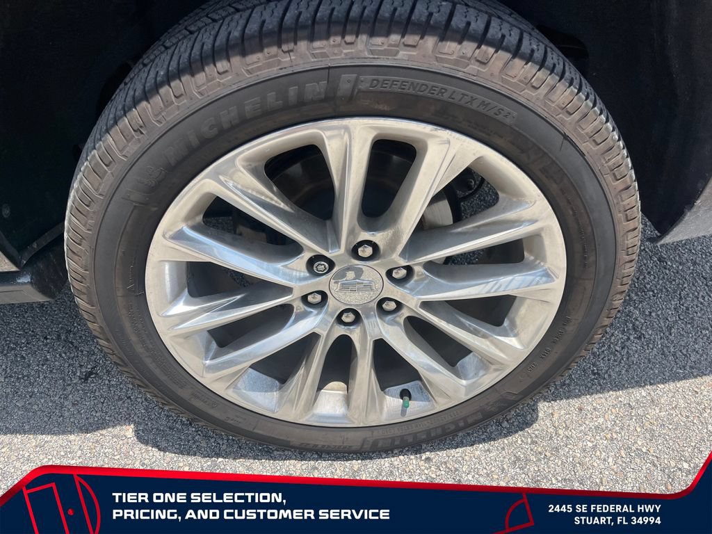 Used 2020 Cadillac Escalade ESV Premium Luxury RWD image 9