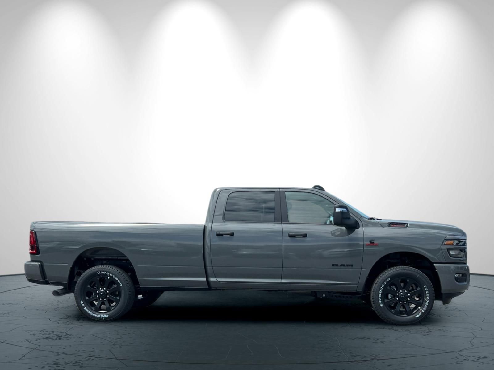 New 2026 RAM 3500 Big Horn AWD/4WD image 3