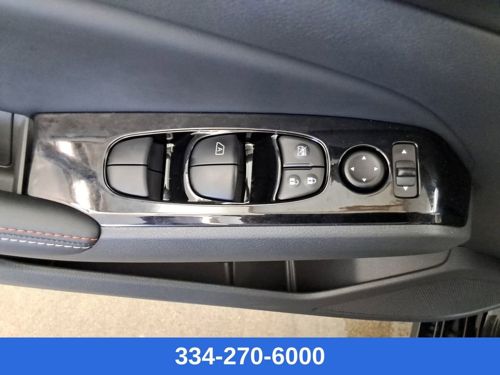 New 2025 Nissan Altima 2.5 SR w/ SR Premium Package image 18