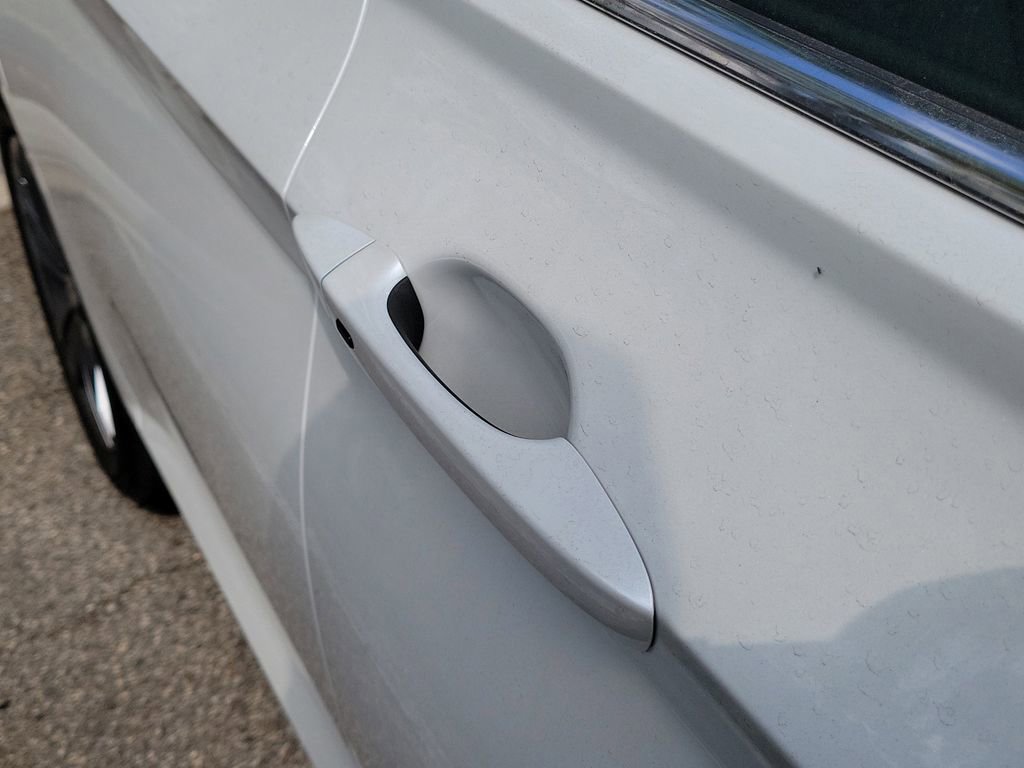 Used 2024 Volkswagen Jetta SE w/ Panoramic Sunroof Package FWD image 13