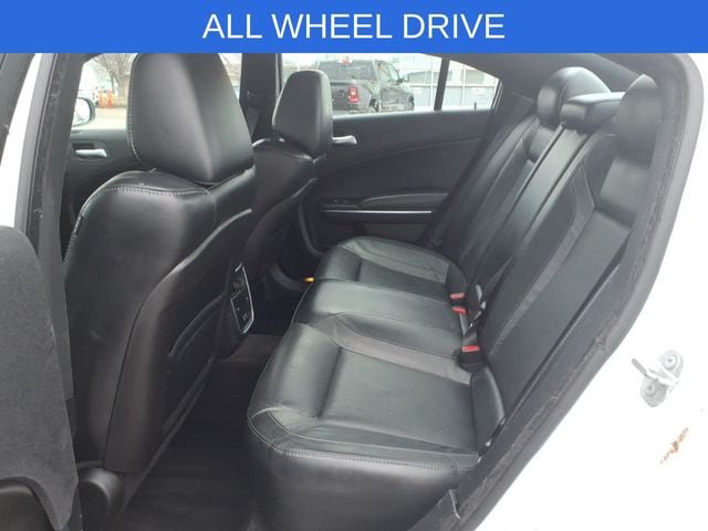 Used 2016 Dodge Charger SXT w/ AWD Plus Group image 15