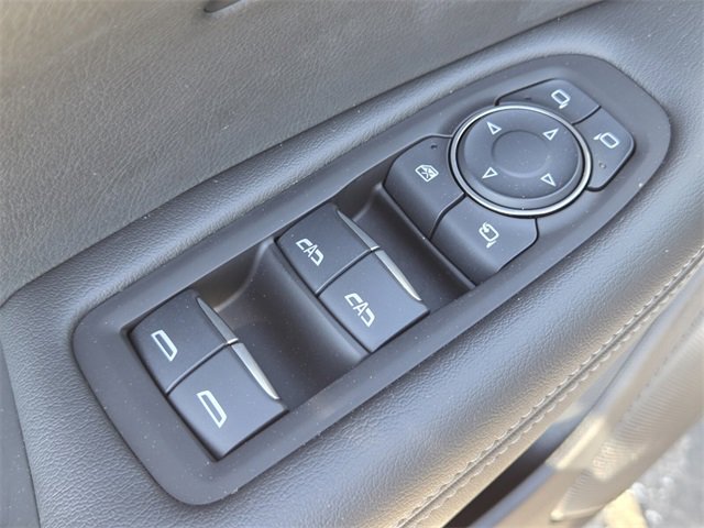 New 2025 Cadillac XT6 Luxury image 19