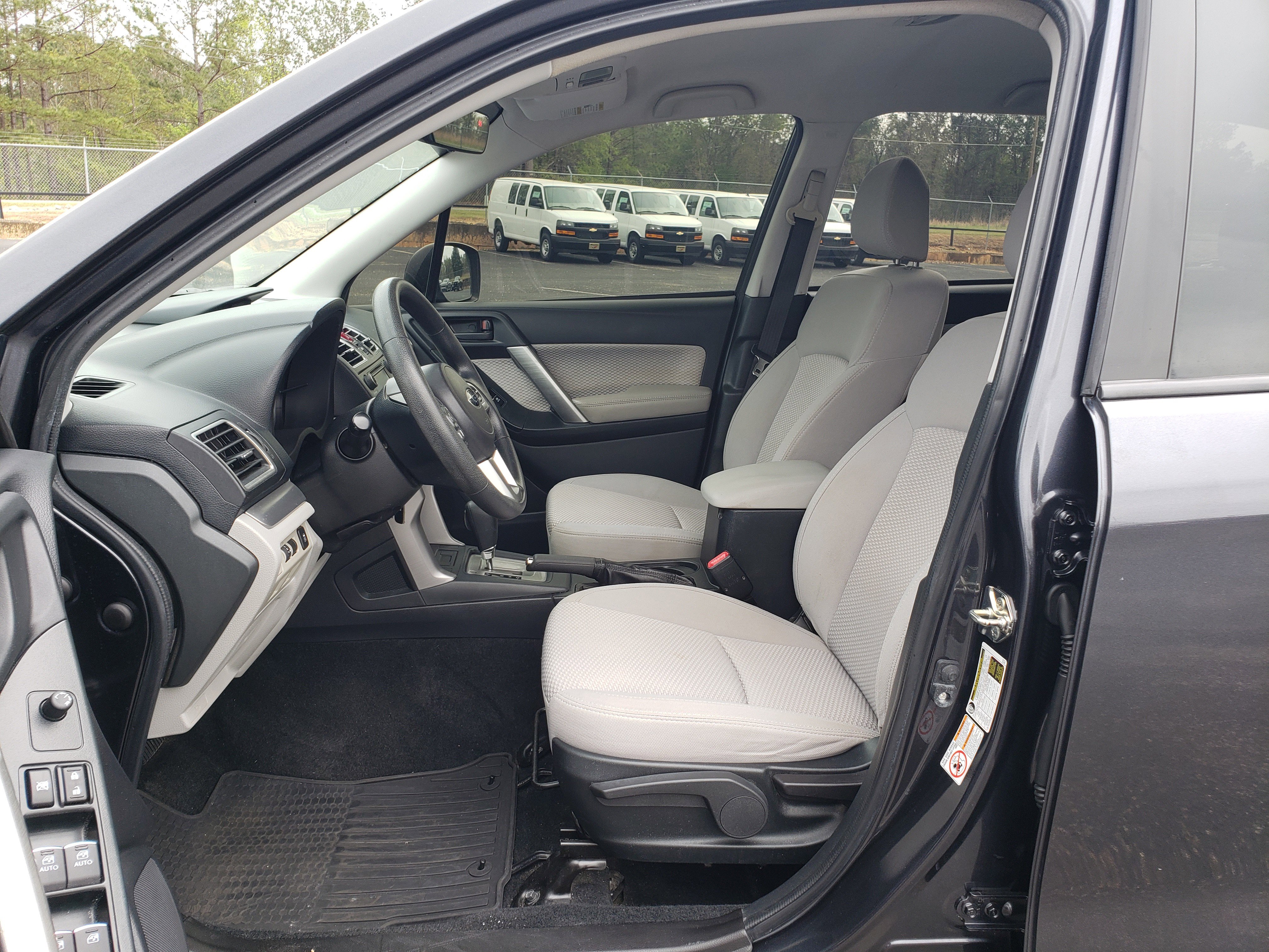 Used 2018 Subaru Forester 2.5i w/ Alloy Wheel Package image 26