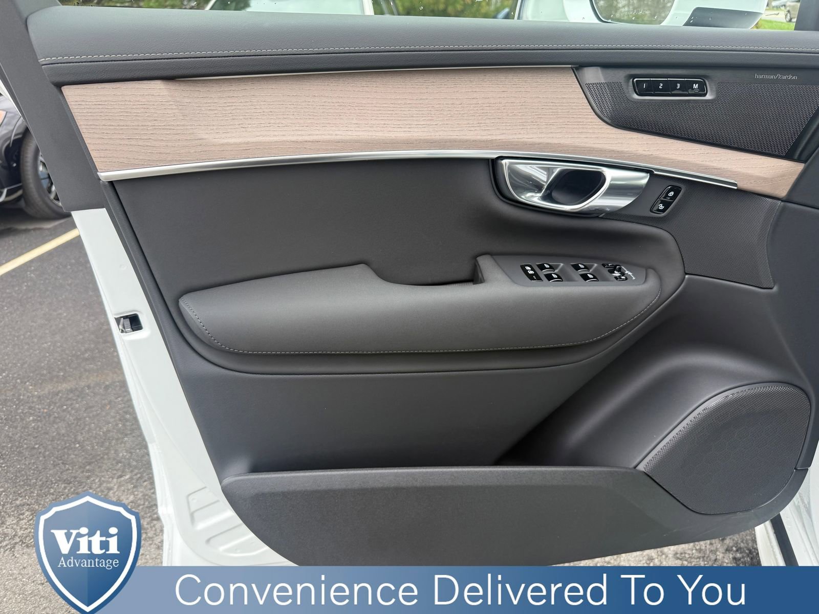 New 2026 Volvo XC90 B6 Plus w/ Protection Package image 11