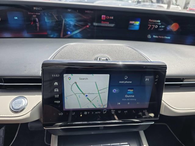 Certified 2025 Lincoln Nautilus Premier w/ Equipment Group 102A AWD/4WD image 12