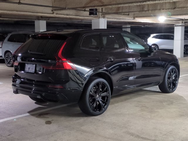 New 2026 Volvo XC60 T8 Ultra w/ Climate Package AWD/4WD image 3