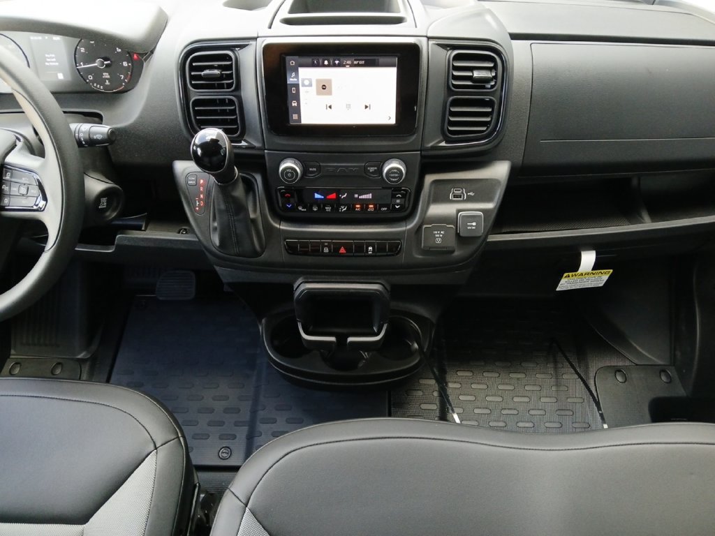 New 2026 RAM ProMaster 2500 w/ Convenience Group FWD image 3