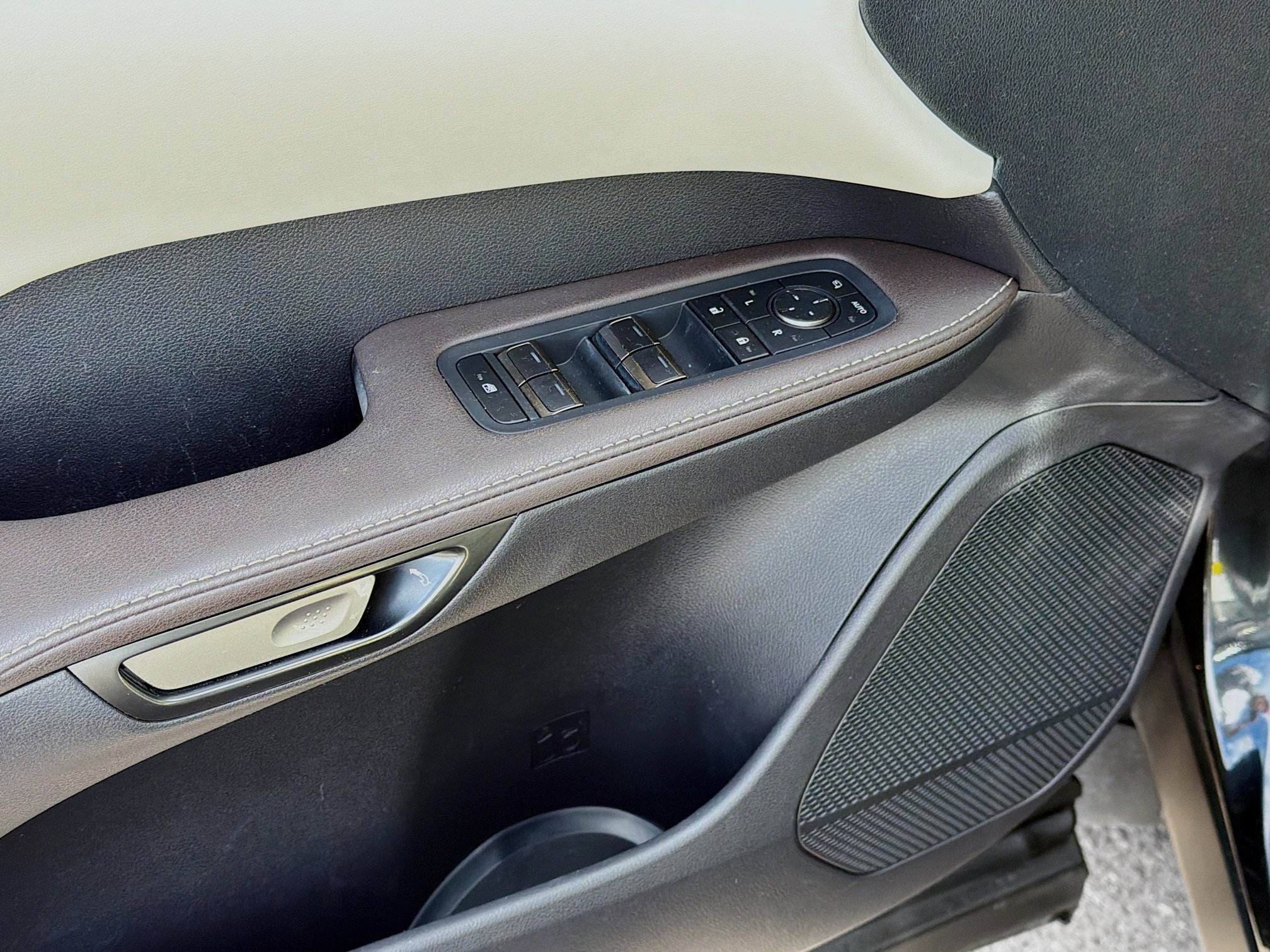 Used 2023 Lexus RX 350 FWD image 23