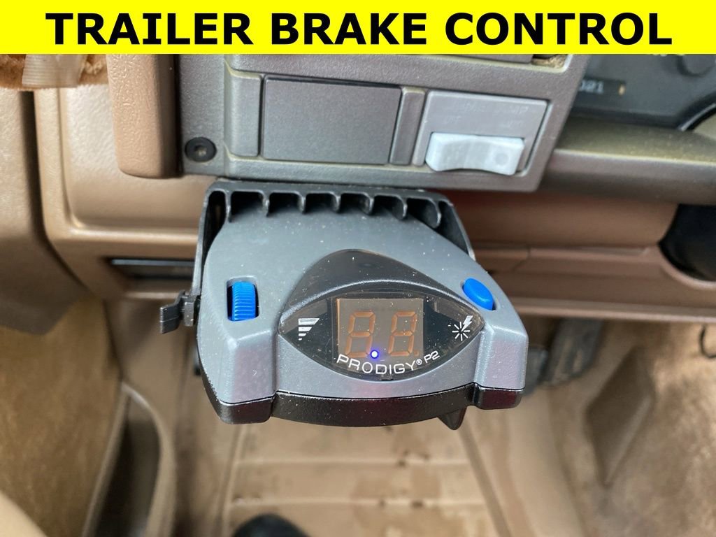 Used 1994 Chevrolet Suburban 2500 image 12