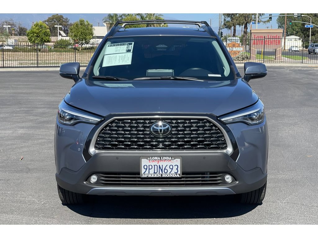 Used 2024 Toyota Corolla Cross XLE w/ Convenience Package FWD image 9