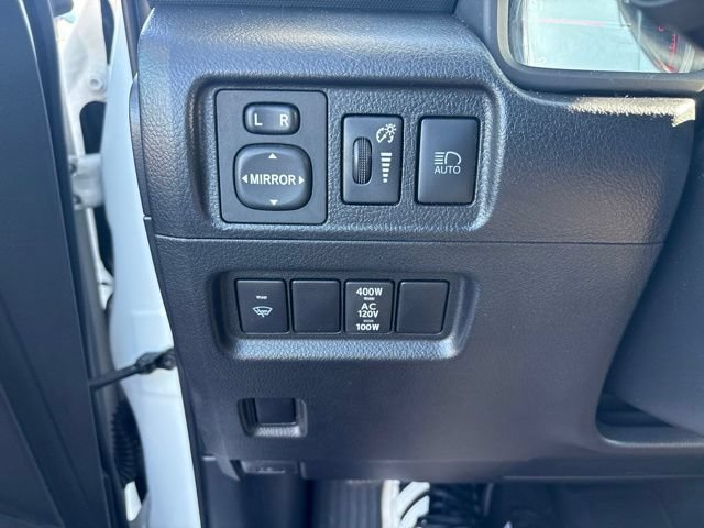 Used 2021 Toyota 4Runner TRD Off-Road Premium AWD/4WD image 24