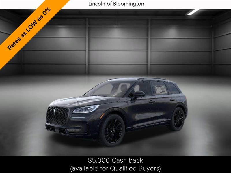 New 2025 Lincoln Corsair Reserve w/ Equipment Group 202A image 1