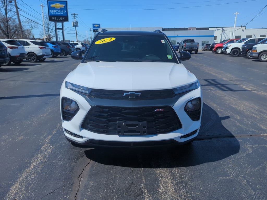 Certified 2023 Chevrolet TrailBlazer RS w/ Convenience Package image 3