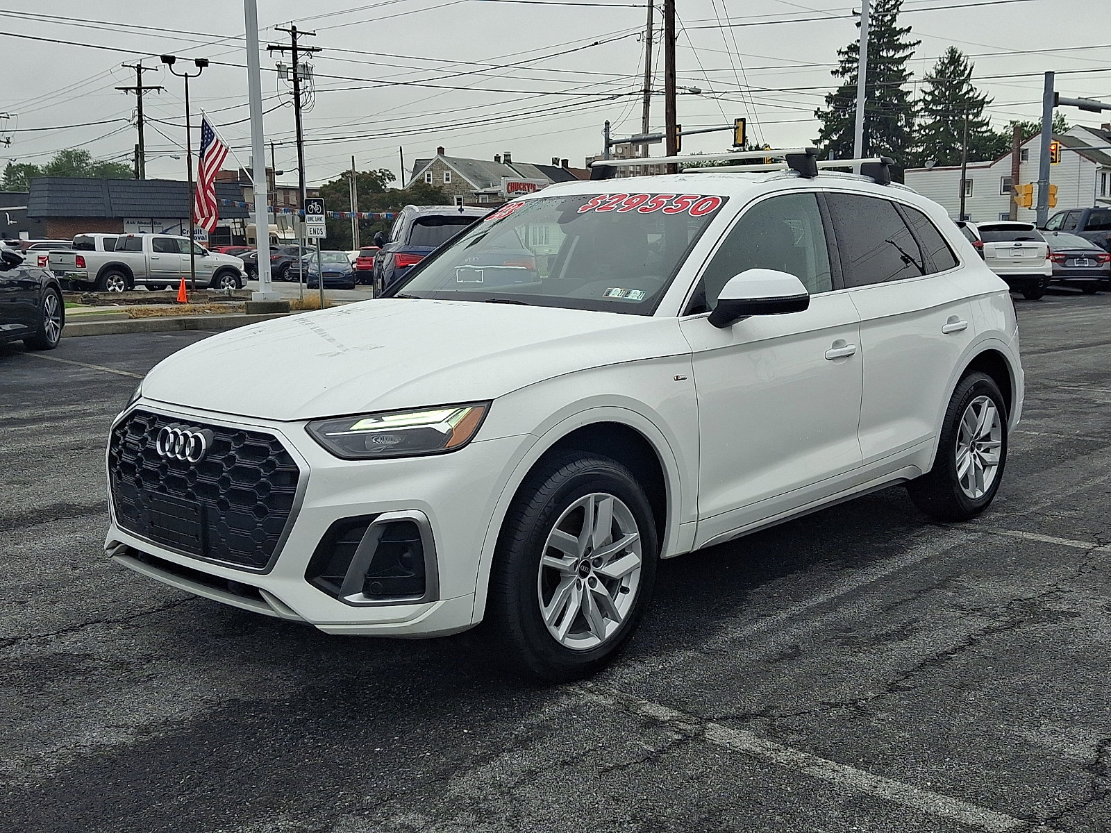 Used 2023 Audi Q5 2.0T Premium w/ Convenience Package AWD/4WD image 3