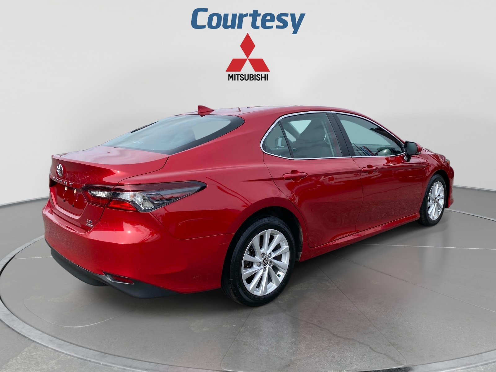 Used 2024 Toyota Camry LE w/ Cold Weather Package AWD/4WD image 5