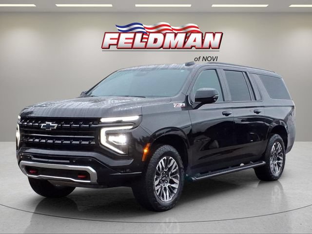 Used 2025 Chevrolet Suburban Z71 w/ Comfort Package AWD/4WD image 2