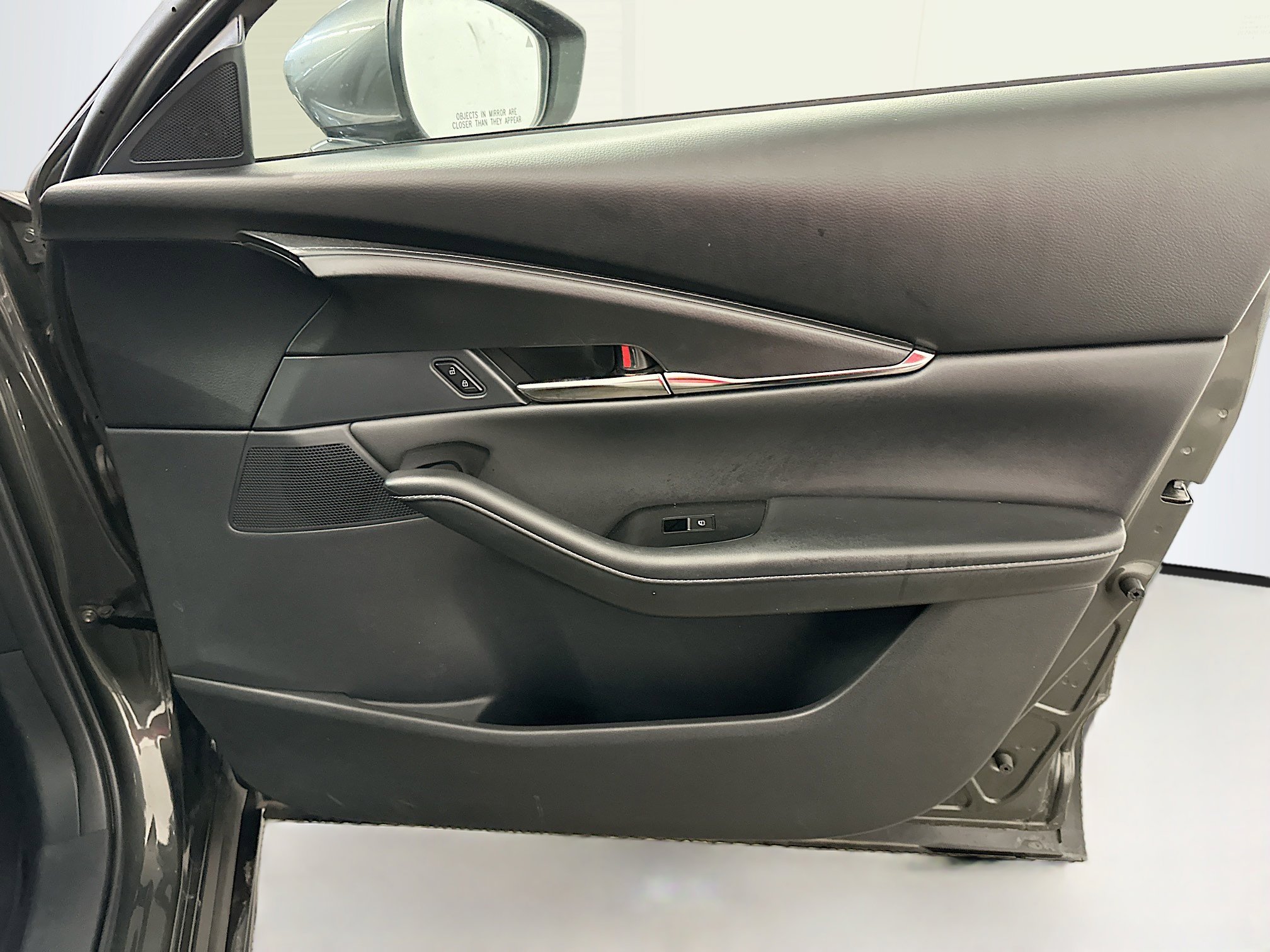 Used 2025 MAZDA CX-30 AWD 2.5 S w/ Preferred Package image 34