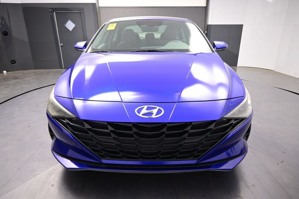 Used 2023 Hyundai Elantra Blue w/ Cargo Package FWD image 3
