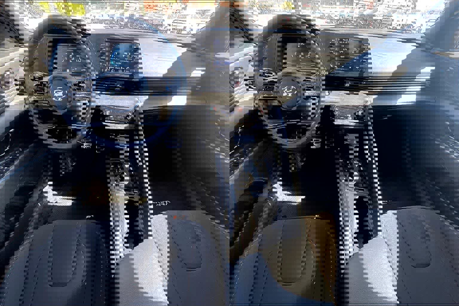 Used 2025 Hyundai Elantra Sport image 10