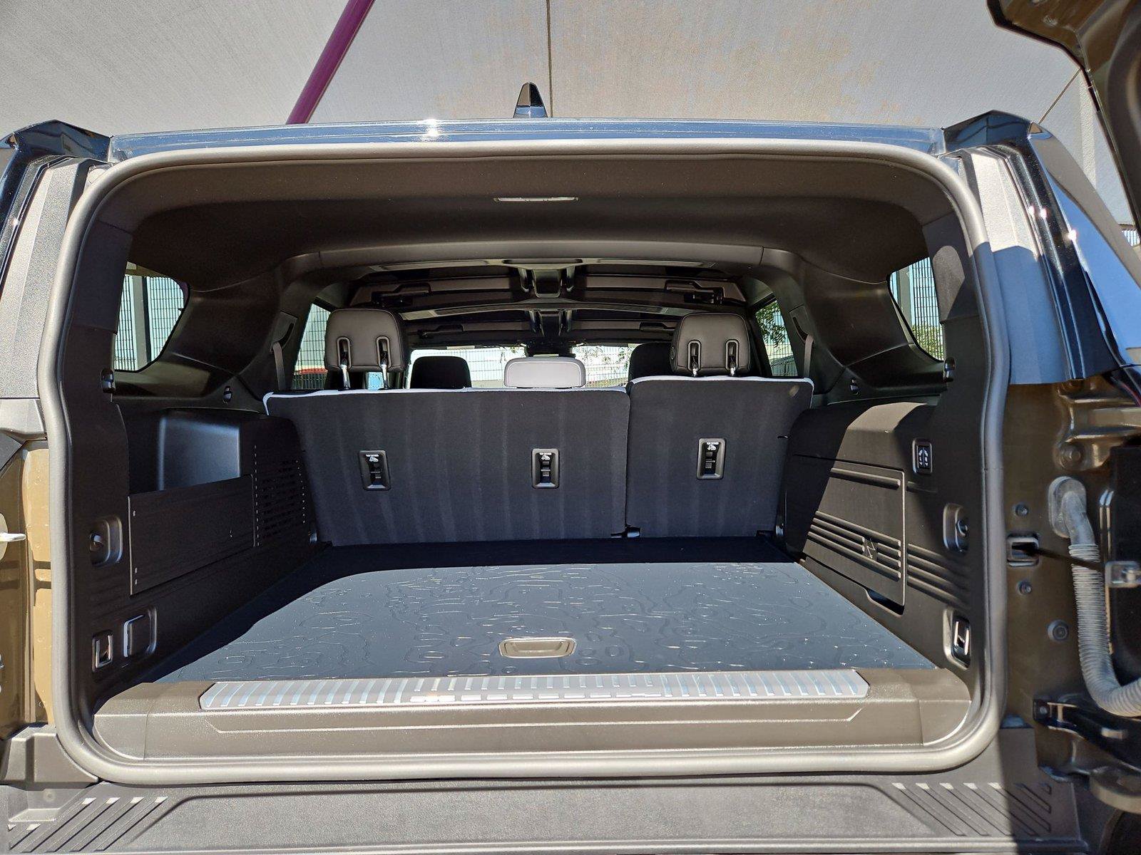 Used 2025 GMC Hummer EV 3X AWD/4WD image 30